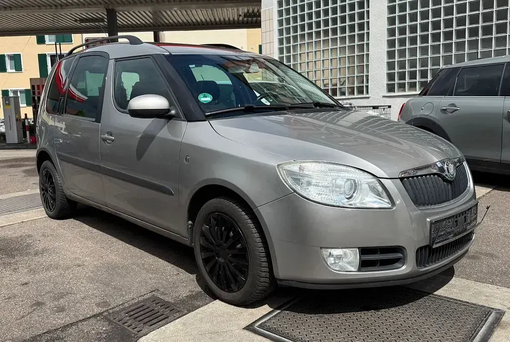Usata Skoda Roomster Comfort 105 CV (77 kW) 2008 Beige Monovolume