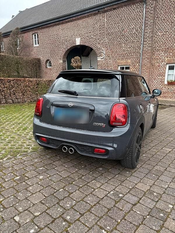 Gebraucht Mini Cooper S Chili 192 PS (141 kW) 2020 Grau Kleinwagen