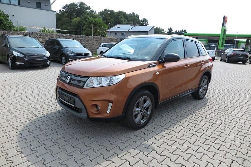 Gold Gebraucht 2015 Suzuki Vitara Club SUV | 11.900 € (Fairer Preis) - Bild 1/4