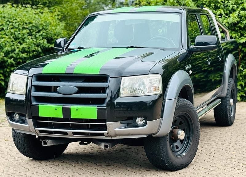 Schwarz Gebraucht 2007 Ford Ranger Wildtrack Abholung | 7.900 € (Fairer Preis) - Bild 1/4