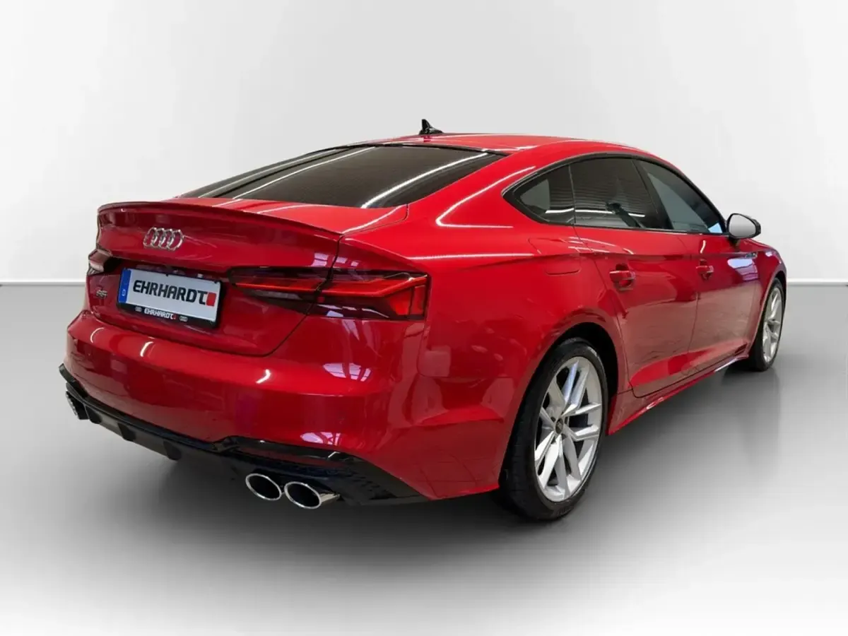 Gebraucht Audi S5 Sportback Sport 341 PS (250 kW) 2023 Tangorot metallic Kleinwagen