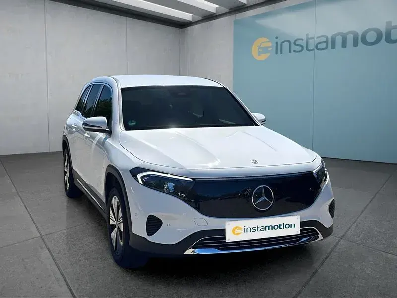 Gebraucht Mercedes EQB300 167 kW (228 PS) 2025 Weiß SUV
