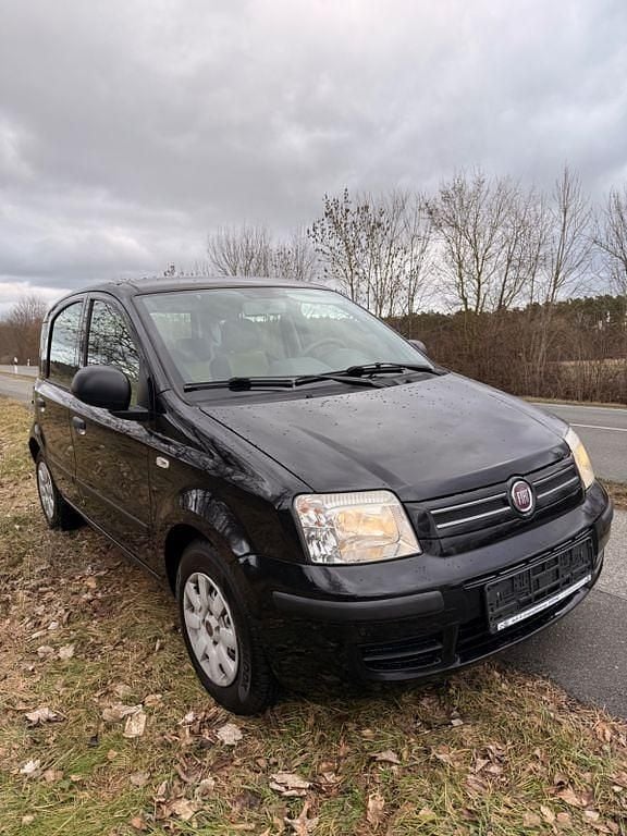 Gebraucht Fiat Panda 60 PS (44 kW) 2010 Schwarz Kleinwagen