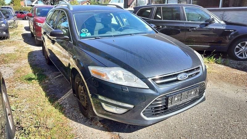 Schwarz Gebraucht 2011 Ford Mondeo Champions Edition Limousine | 1.500 € (Guter Preis) - Bild 1/4
