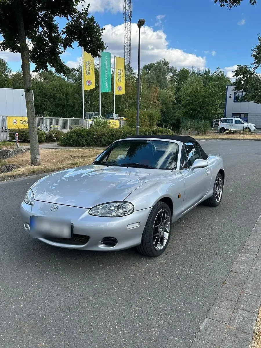 Gebraucht Mazda MX5 110 PS (80 kW) 2004 Silber Cabrio