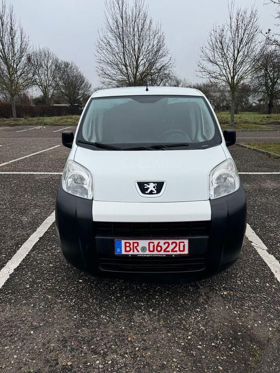 Gebraucht Peugeot Bipper Avantage 75 PS (55 kW) 2015 Weiß Van / Kleinbus