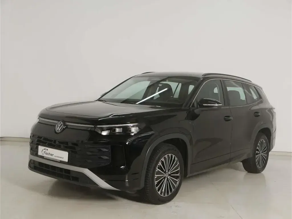 Second-hand VW Tayron Life 204 CP (150 kW) 2025 Negru SUV