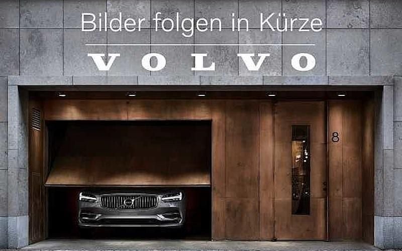 Grau Gebraucht 2021 Volvo XC40 Momentum SUV | 27.990 € (Guter Preis) - Bild 1/1