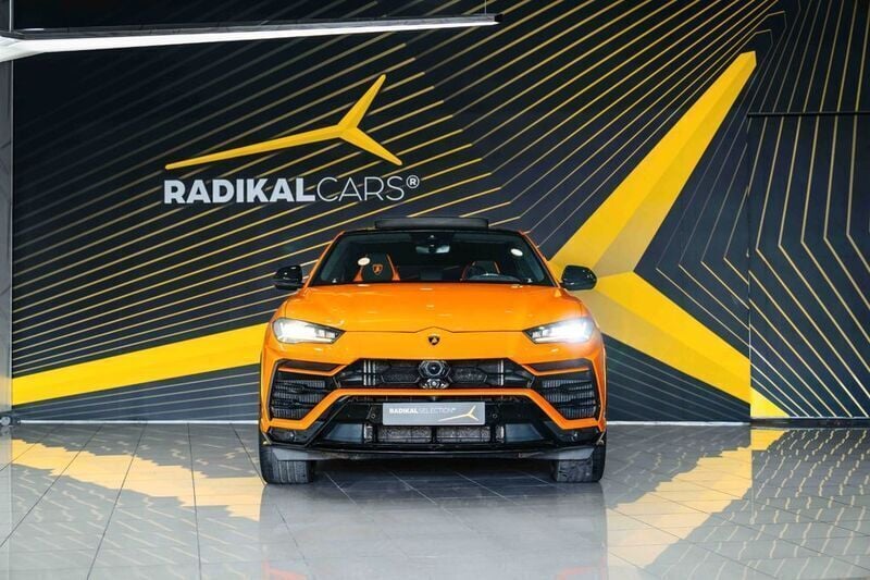 Second-hand Lamborghini Urus 666 CP (489 kW) 2022 Portocaliu SUV