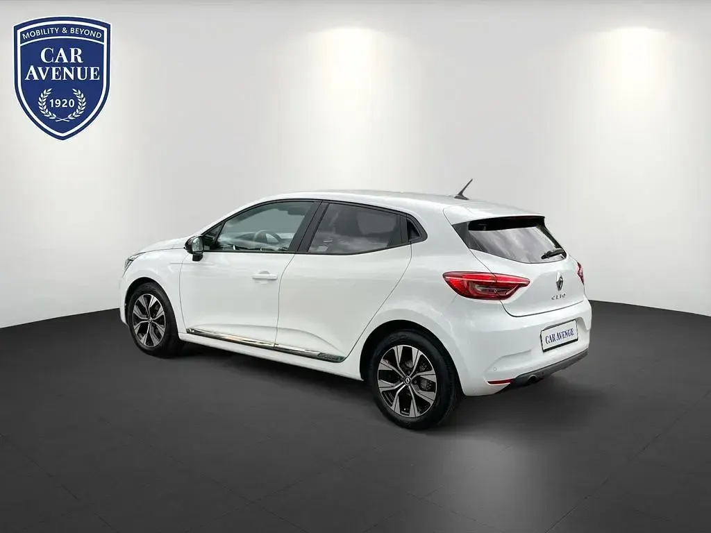 Gebraucht Renault Clio Evolution 91 PS (66 kW) 2023 Weiß schwarz Kleinwagen