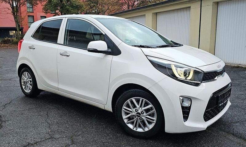 Weiß Gebraucht 2023 Kia Picanto Kleinwagen | 10.499 € (Guter Preis) - Bild 1/4