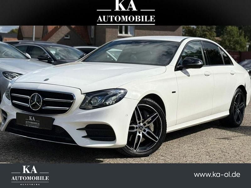 Weiß Gebraucht 2018 Mercedes E350 AMG Limousine | 21.999 € (Superpreis) - Bild 1/4