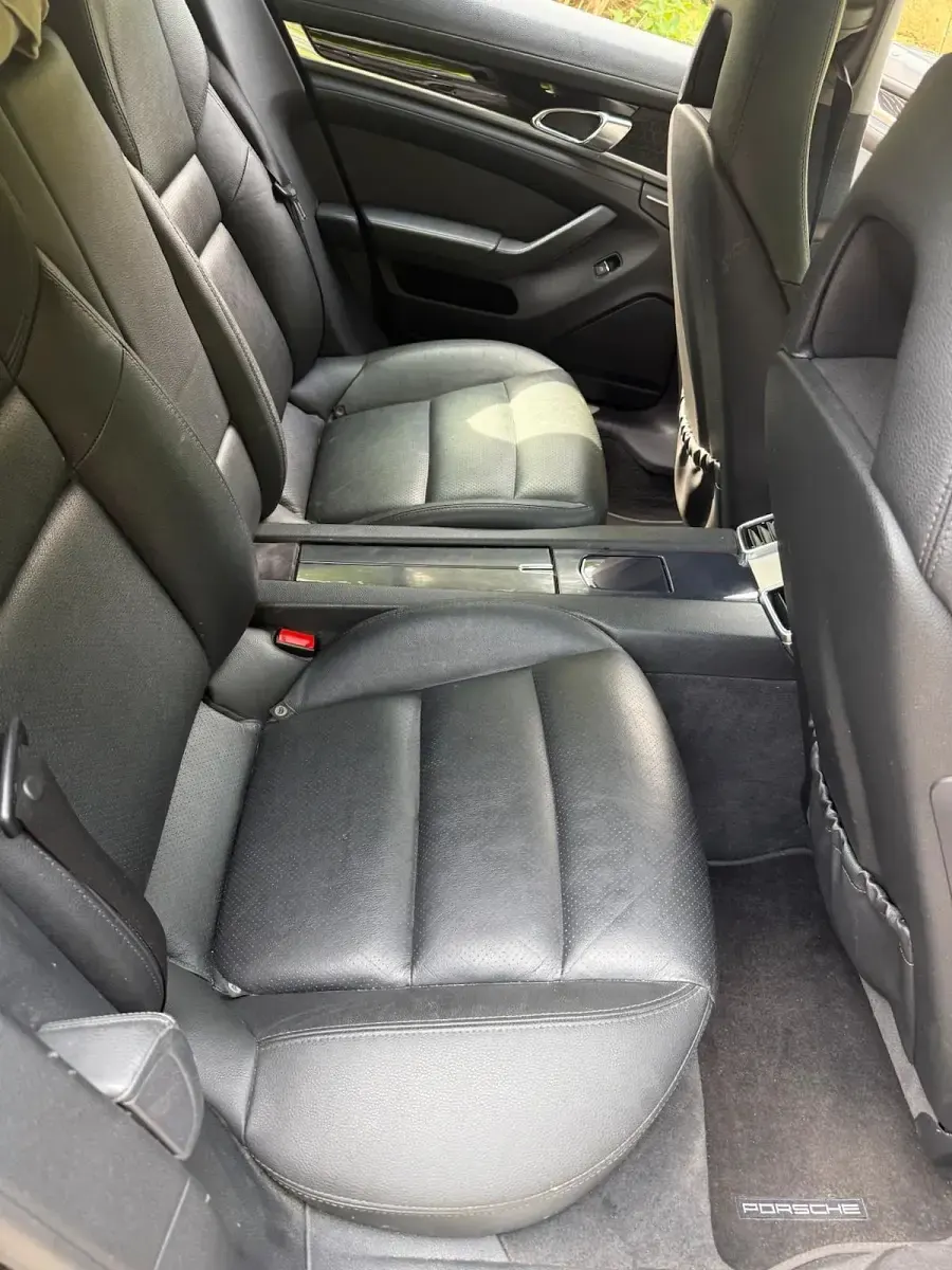 Gebraucht Porsche Panamera 300 PS (220 kW) 2011 Schwarz Kleinwagen