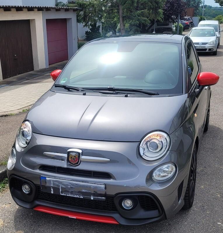 Grau Gebraucht 2019 Abarth 500 Kleinwagen | 15.990 € (Fairer Preis) - Bild 1/3