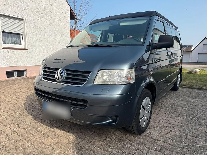 Gebraucht VW Multivan 131 PS (96 kW) 2008 Grau Van