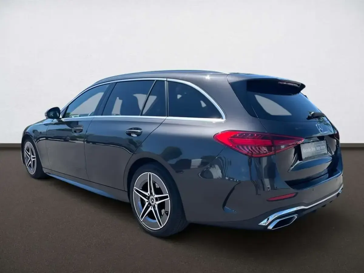 Gebraucht Mercedes C220 AMG 200 PS (147 kW) 2023 Graphitgrau Kombi