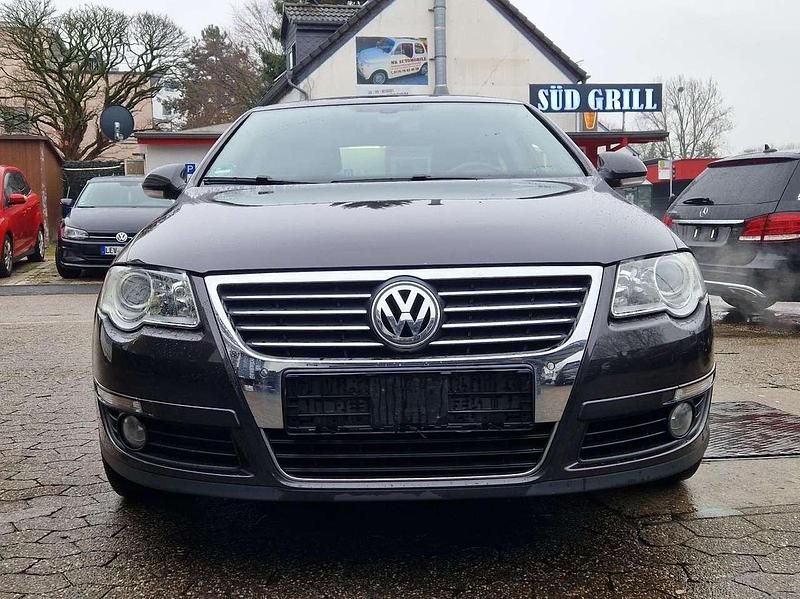 Moccaanthrazit perleffekt Gebraucht 2006 VW Passat Highline Limousine | 1.400 € (Superpreis) - Bild 1/4