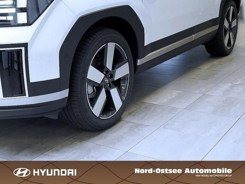 Gebraucht Hyundai Santa Fe Comfort 215 PS (158 kW) 2025 Creamy white SUV