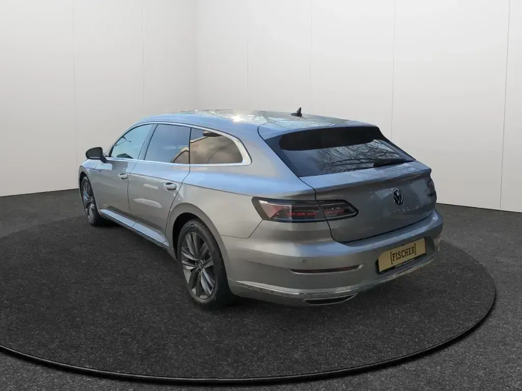 Gebraucht VW Arteon Elegance 190 PS (139 kW) 2023 Silber Kombi