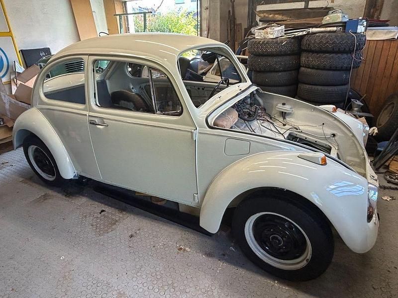 Weiß Gebraucht 1968 VW Käfer Limousine | 9.900 € - Bild 1/4