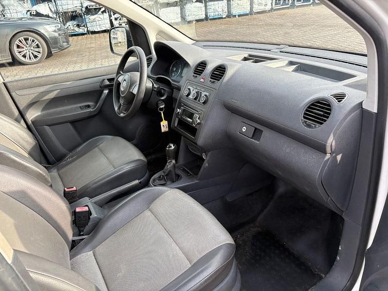 Gebraucht VW Caddy Maxi 102 PS (75 kW) 2013 Weiß Van / Kleinbus