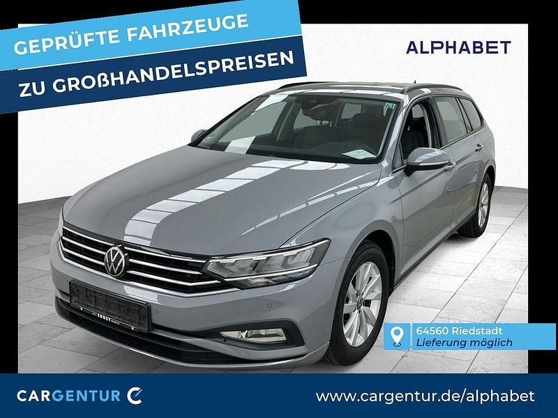 Mondsteingrau Gebraucht 2022 VW Passat Kombi | 17.697 € (Guter Preis) - Bild 1/2