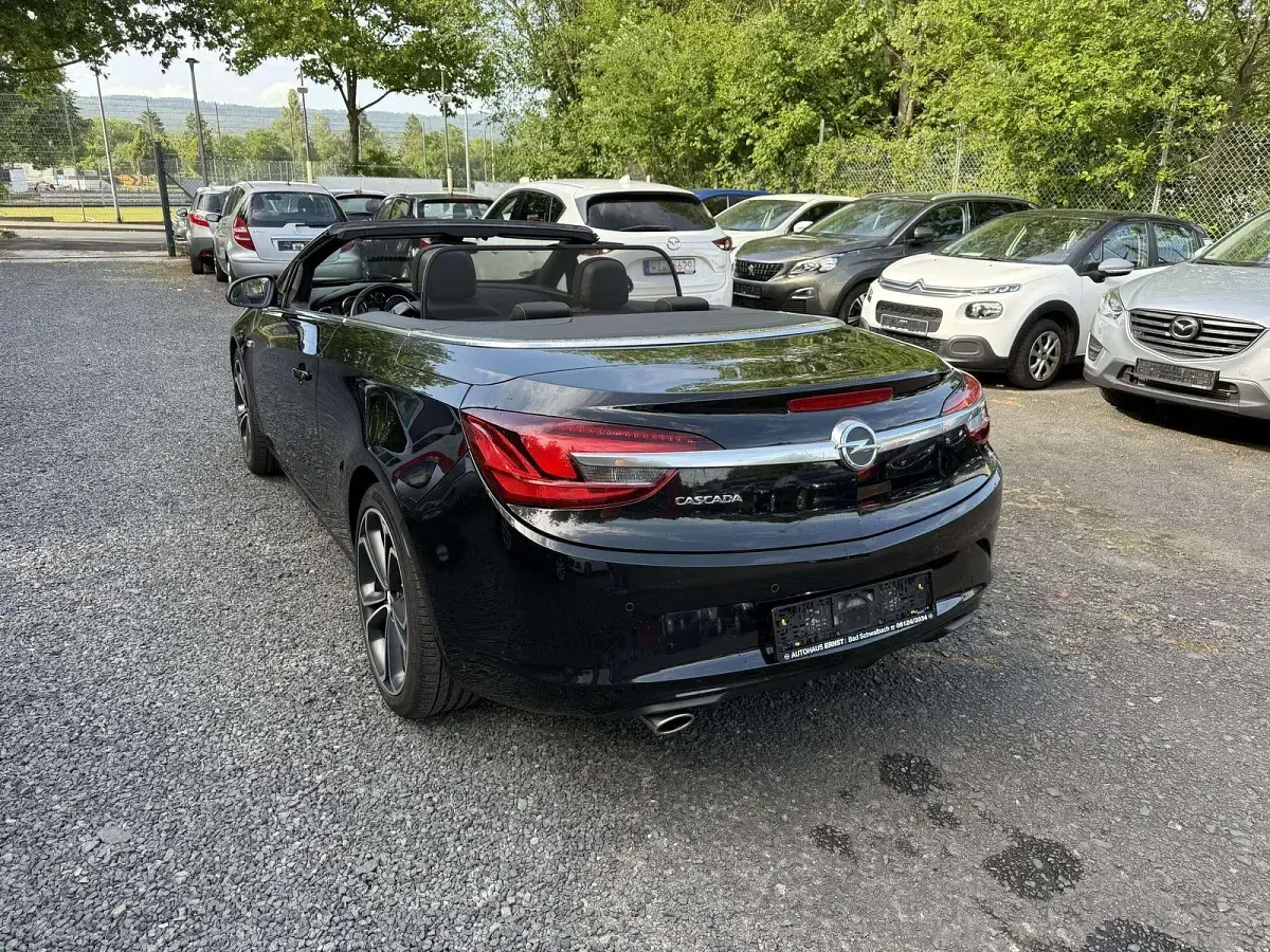 Gebraucht Opel Cascada Edition 140 PS (102 kW) 2016 Schwarz Cabrio
