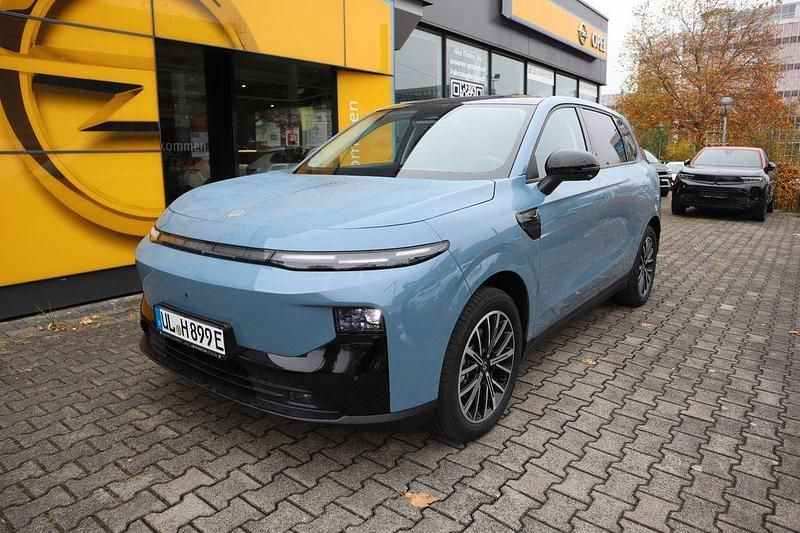 Gebraucht Leapmotor B10 160 kW (218 PS) 2025 Blau SUV