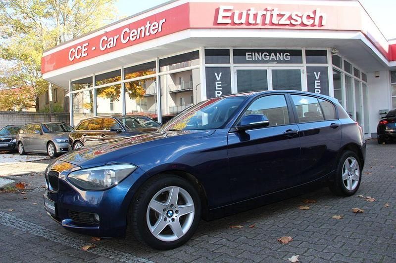 Blau Gebraucht 2012 BMW 118 Kleinwagen | 8.780 € (Fairer Preis) - Bild 1/4