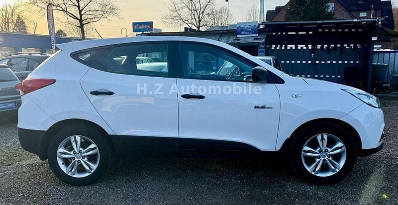 Second-hand Hyundai Tucson 135 CP (99 kW) 2012 Alb SUV