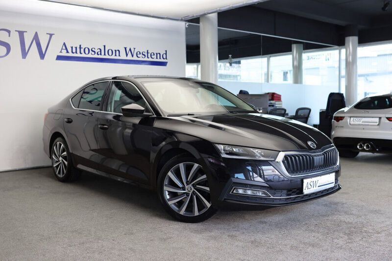Grau Gebraucht 2020 Skoda Octavia Style Limousine | 24.980 € (Teuer) - Bild 1/4