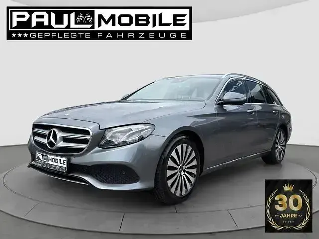 Gebraucht Mercedes E200 Avantgarde 150 PS (110 kW) 2017 Grau Kombi