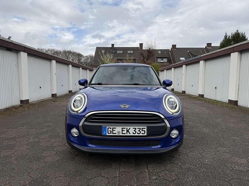 Gebraucht Mini ONE 102 PS (75 kW) 2019 Blau Kleinwagen