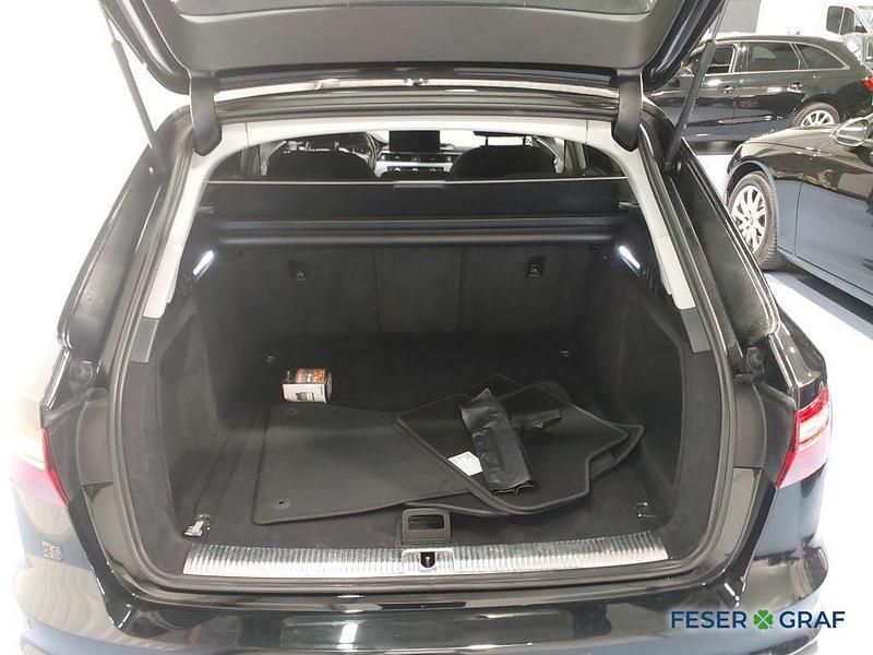 Second-hand Audi A4 Business 150 CP (110 kW) 2022 Negru Break