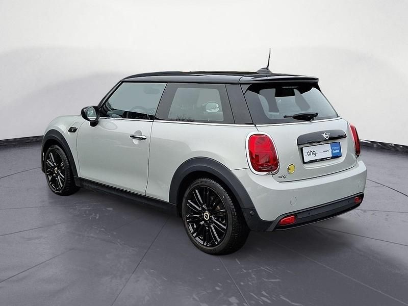Gebraucht Mini Cooper SE Classic 135 kW (184 PS) 2021 Weiß Kleinwagen