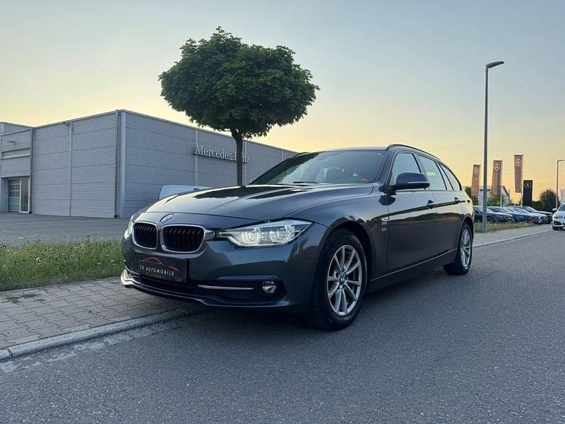 Grau Gebraucht 2016 BMW 320 Sport Line Limousine | 10.999 € (Guter Preis) - Bild 1/4