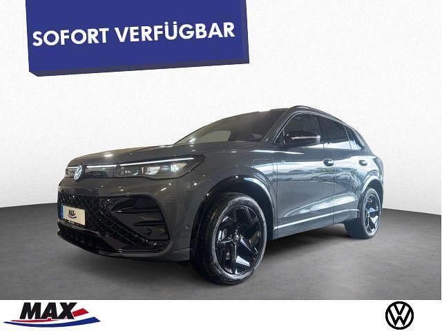 Delfingrau metallic Neu 2025 VW Tiguan R-line SUV | 61.489 € (Teuer) - Bild 1/3