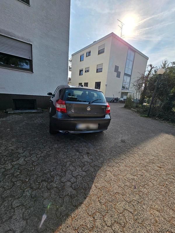 Gebraucht BMW 120 150 PS (110 kW) 2006 Grau Kleinwagen