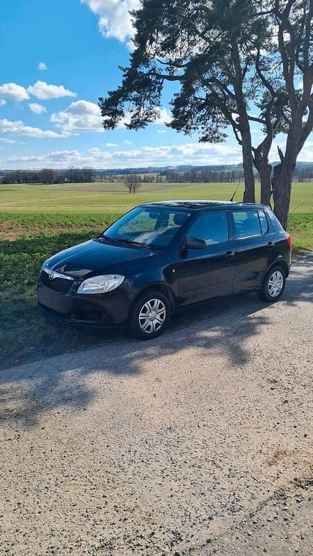 Gebraucht Skoda Fabia 60 PS (44 kW) 2009 Schwarz Kleinwagen