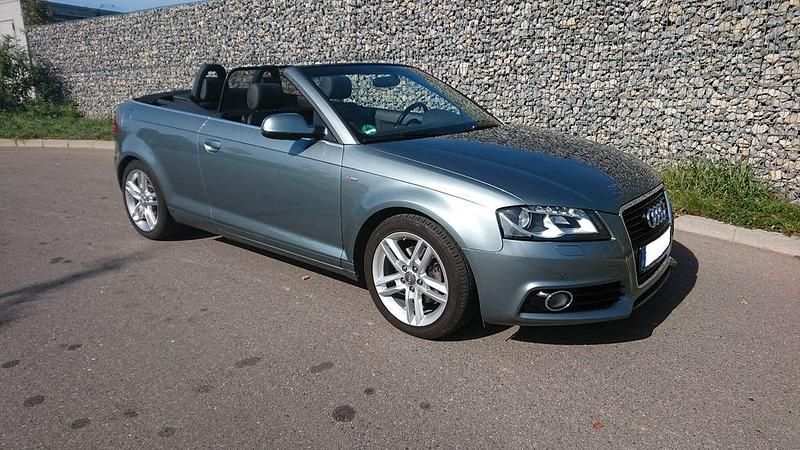 Gebraucht Audi A3 Cabriolet Comfort 160 PS (117 kW) 2011 Grau Cabrio