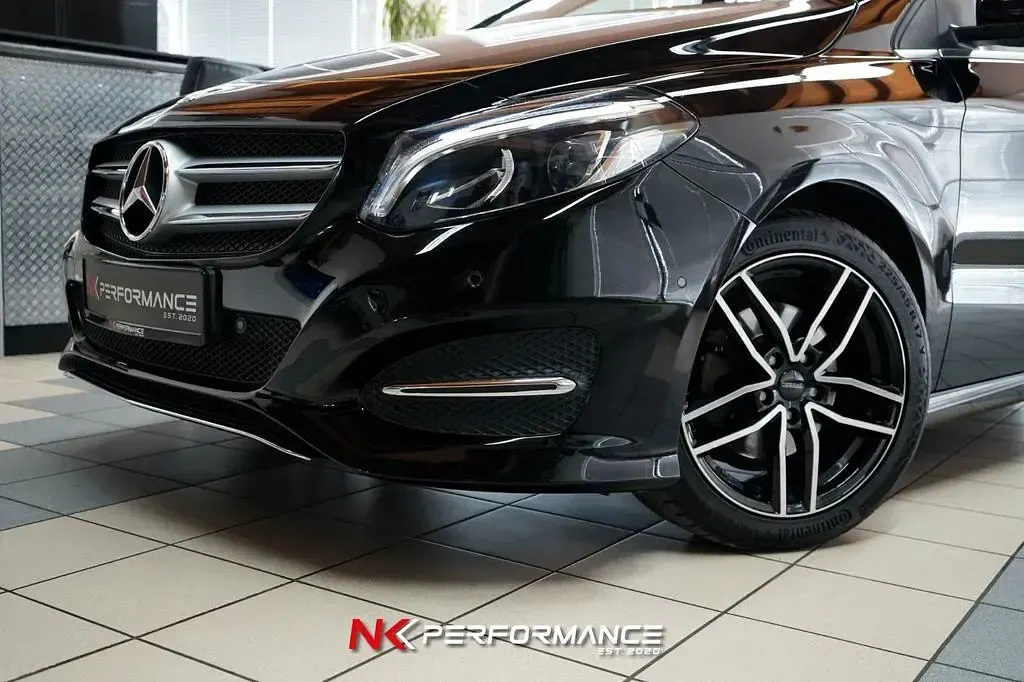 Gebraucht Mercedes B220 Edition 184 PS (135 kW) 2018 Schwarz Kleinwagen