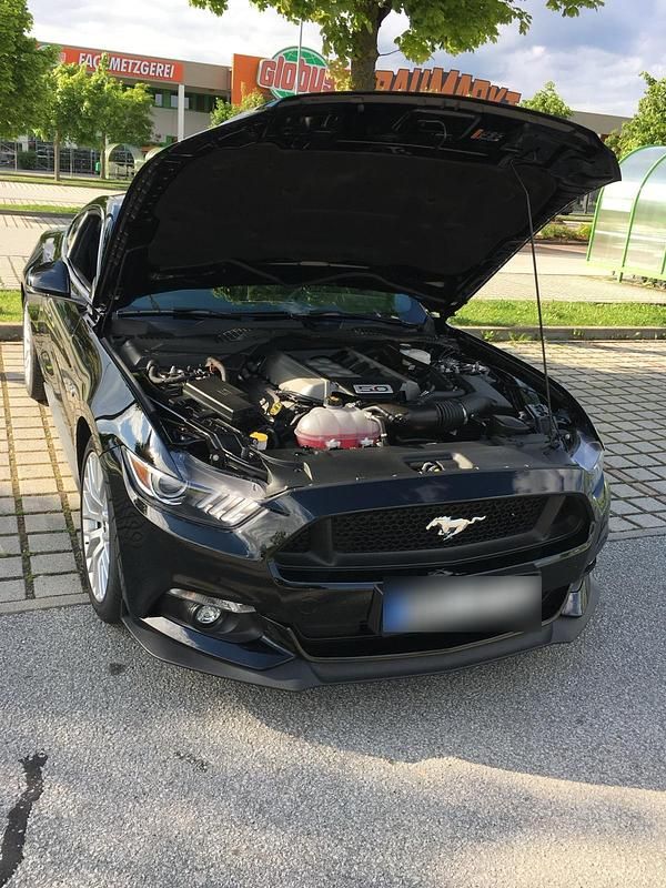Gebraucht Ford Mustang GT 421 PS (309 kW) 2017 Schwarz Coupé
