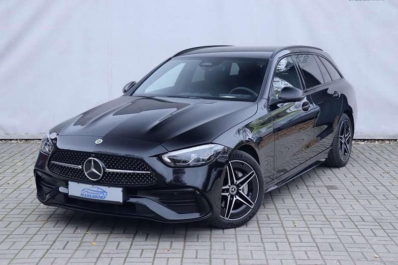 040 schwarz Gebraucht 2023 Mercedes C220 AMG line Kombi | 42.460 € (Etwas zu teuer) - Bild 1/3