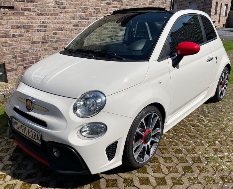 Weiß Gebraucht 2019 Abarth 595 Turismo Kleinwagen | 17.600 € (Guter Preis) - Bild 1/4