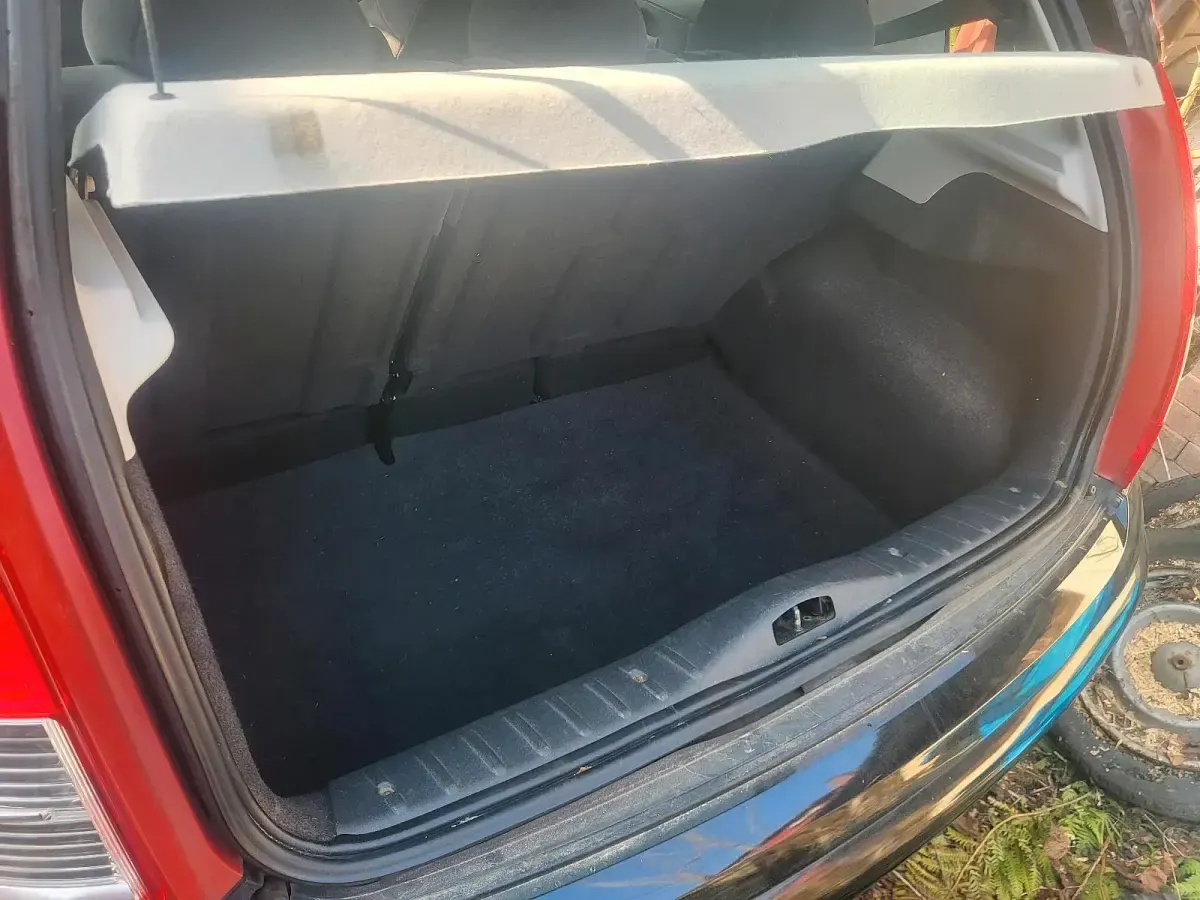 Gebraucht Citroën C3 72 PS (52 kW) 2009 Schwarz Kleinwagen