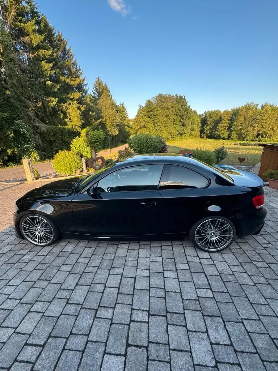 Gebraucht BMW 135 Coupé M Performance 306 PS (225 kW) 2009 Schwarz Coupé