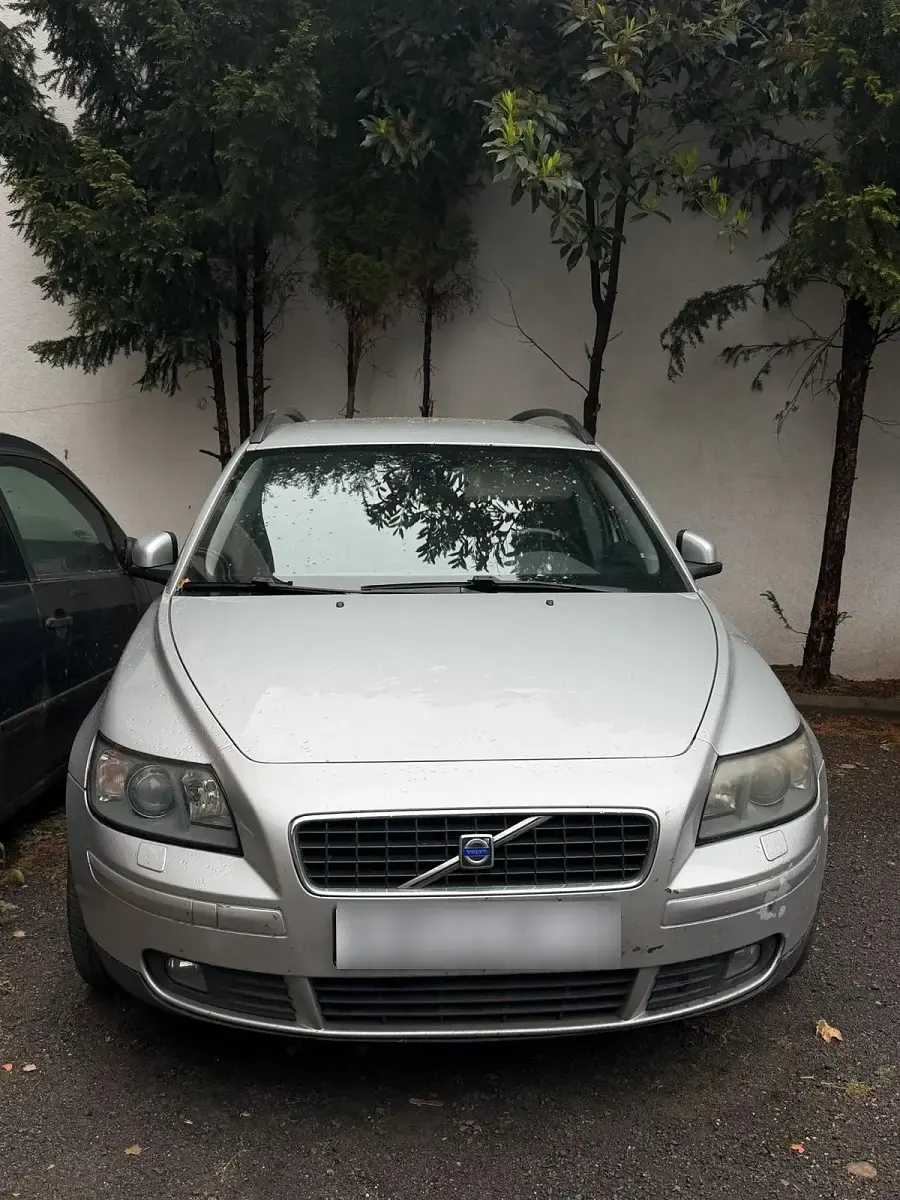 Second-hand Volvo V50 180 CP (132 kW) 2006 Gri Break