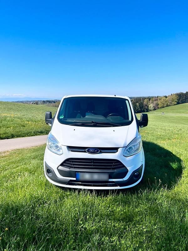Second-hand Ford Transit Custom 130 CP (95 kW) 2017 Alb Berlinǎ