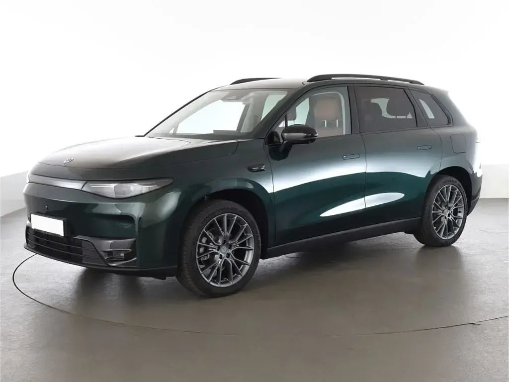 Neu Leapmotor C10 219 kW (299 PS) 2026 Grün SUV