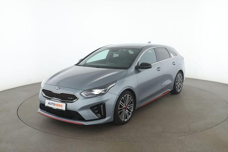 Grau Gebraucht 2021 Kia ProCeed Kleinwagen | 23.040 € (Superpreis) - Bild 1/3